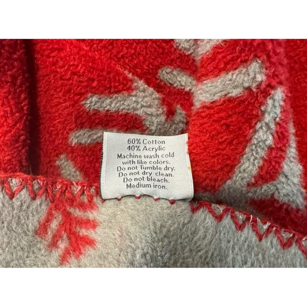 INUP Home Portugal Christmas Snowflake Blanket Red Gray 47x56 Holiday Cotton X